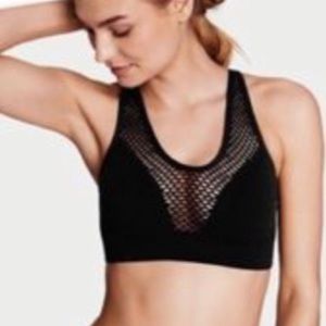 NEW! VS Sport Seamless Mesh Bra in Rosy Mauve